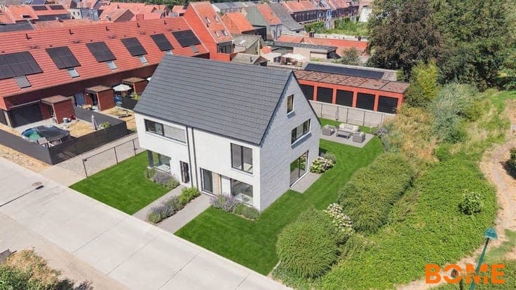 Stijlvolle energiezuinige nieuwbouwwoning met 3 slaapkame...