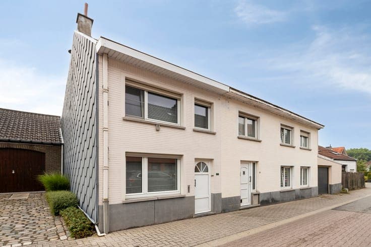 House in Asse