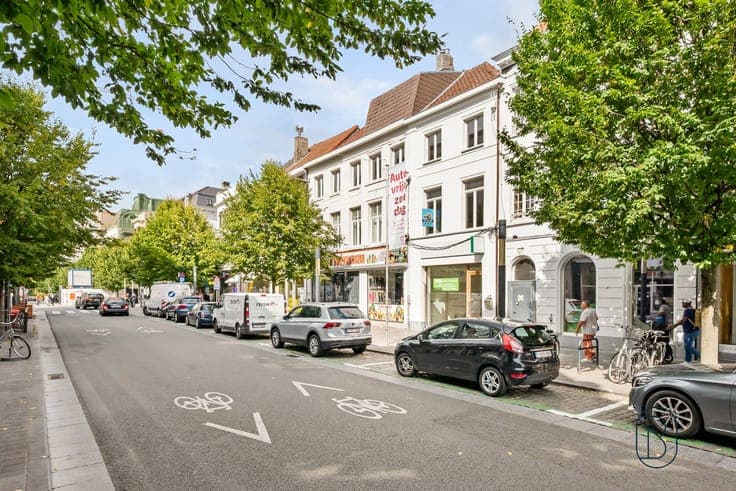 Office & retail space in central Kortrijk
