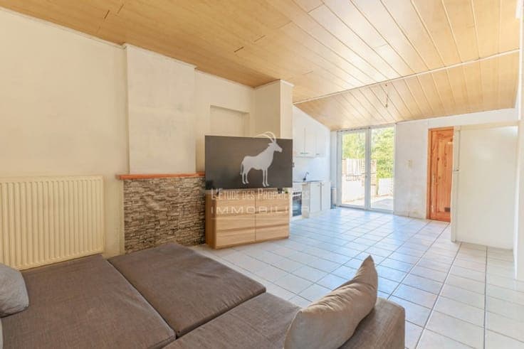 2-bedroom house for sale on MANAGE