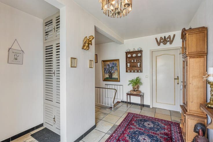Ruime gelijkvloerse bungalow met uitbreidbare zolder op e...