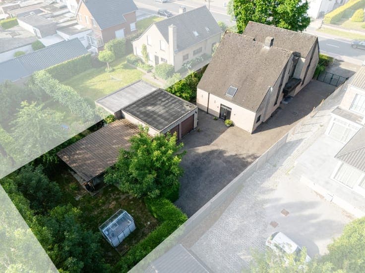 476 m² villa with 5 bedrooms, garden & wellness