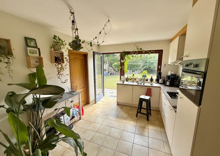 Villa op prachtig perceel van 870 m² in rustige omgeving ...