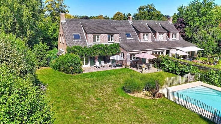 "Ancient golf" : Rare ! Living, kitchen, entrance in double.