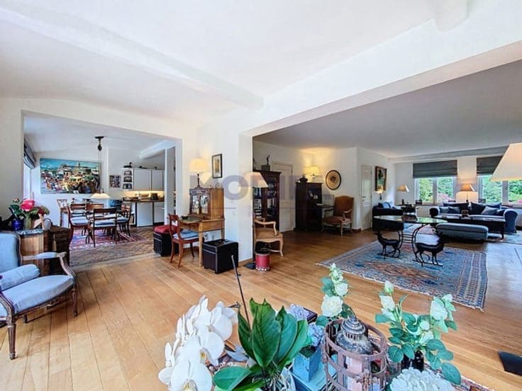 "Ancient golf" : Rare ! Living, kitchen, entrance in double.