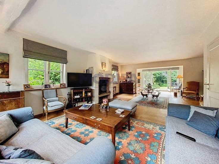 "Ancient golf" : Rare ! Living, kitchen, entrance in double.