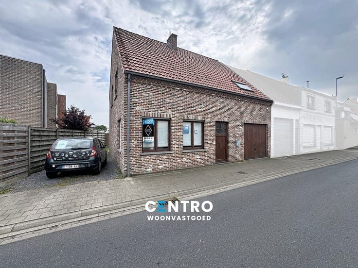 HOB met 3 ruime slpks, garage en ZUIDger. tuin!