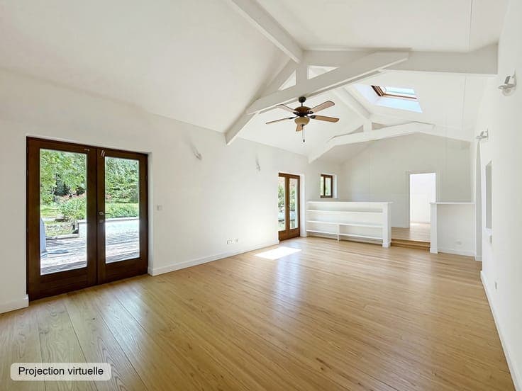 Lasne/Céroux - House on a 1920m² plot of land to renovate