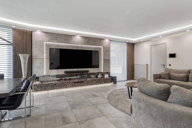 Ready to move in 4 bedroom family home in the center of Esse