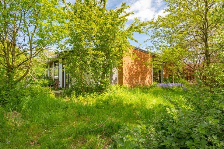 Uniek renovatieproject: lichtrijke en uiterst ruime bunga...
