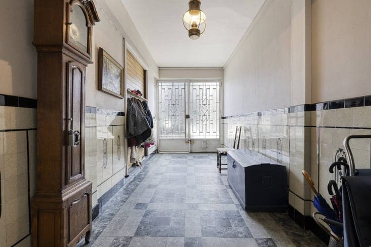 Very spacious house (282m²) with EPC C in Roeselare