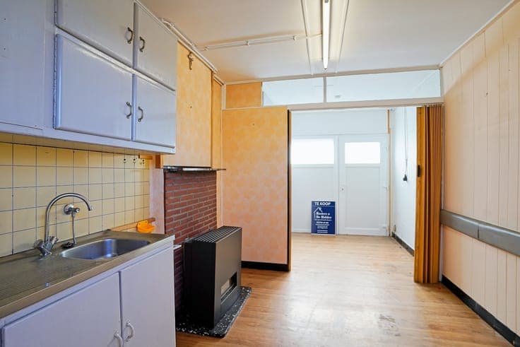 Te renoveren woning met veel potentieel