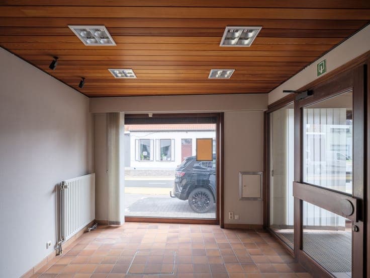 House in Sint-Laureins
