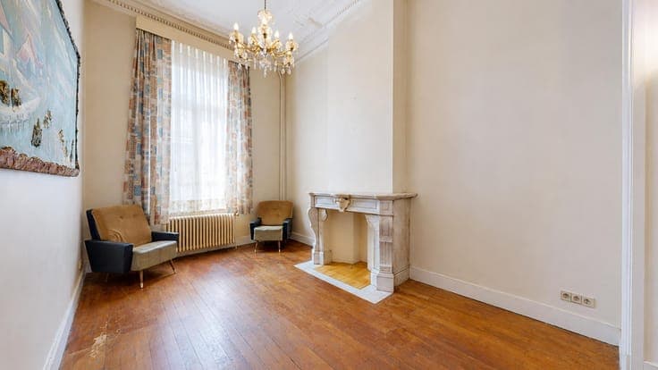 SCHAERBEEK - BELLE MAISON 6 CH + JARDIN