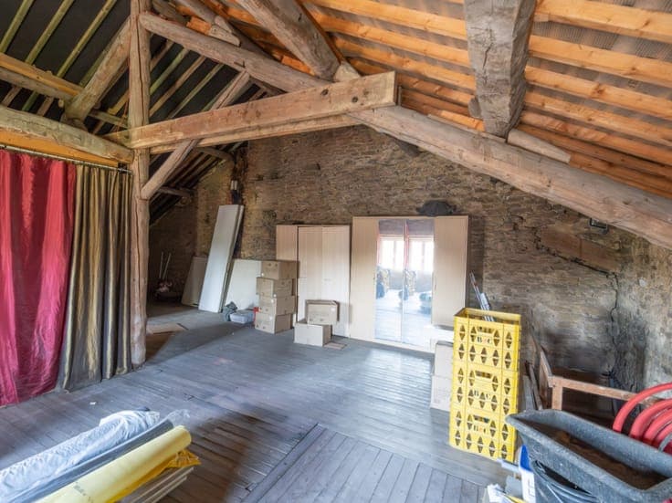 Guesthouse / Bed & Breakfast with terrace in Chassepierre