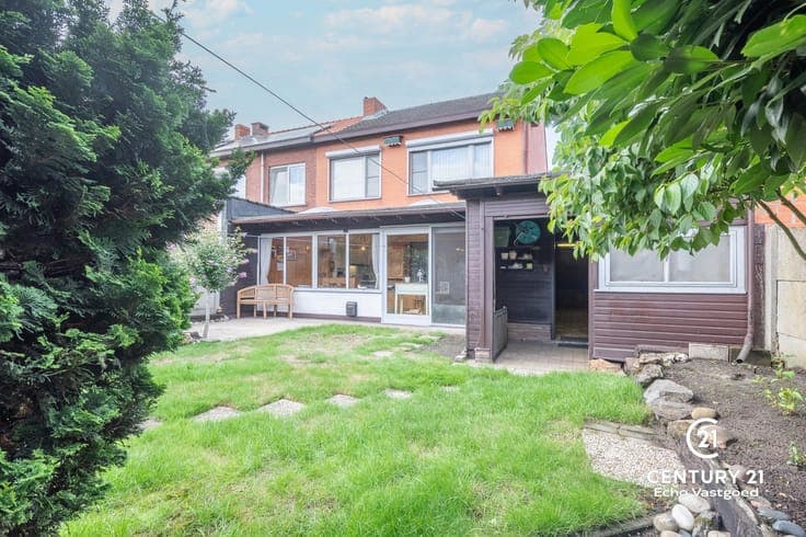 Spacious semi-detached family home