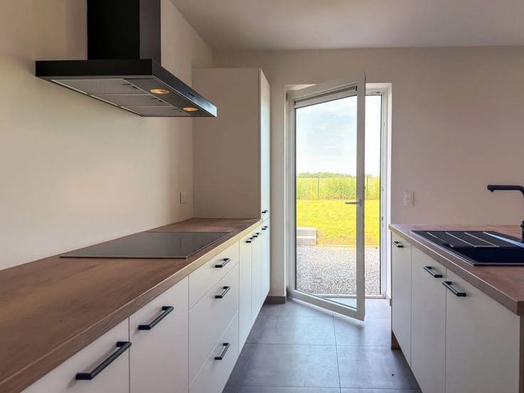 Sale - House Mettet - 355,000 €