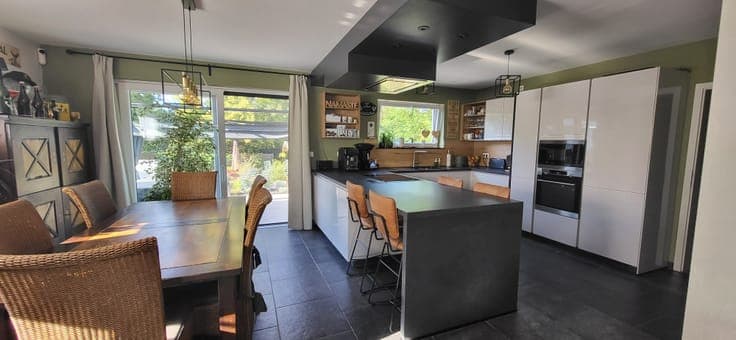 4-Bedroom Detached Home in Habay-la-Neuve