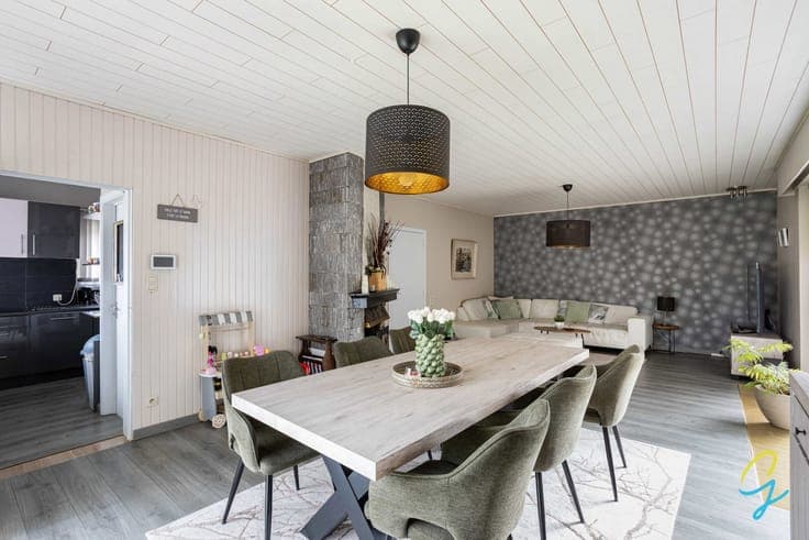 House with 5 bedrooms near Schendelbeke station