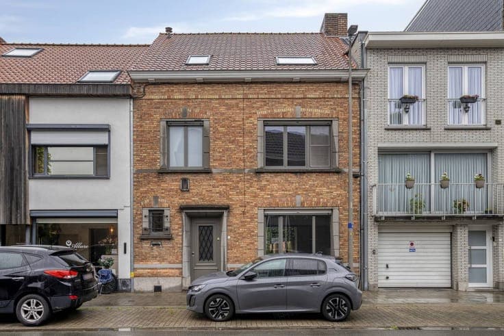 Charming house with garden near Bruges