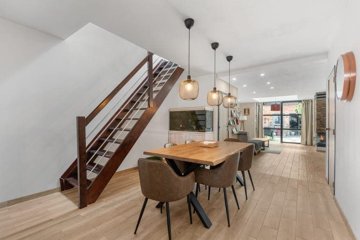 For sale: renovated house in Schoten