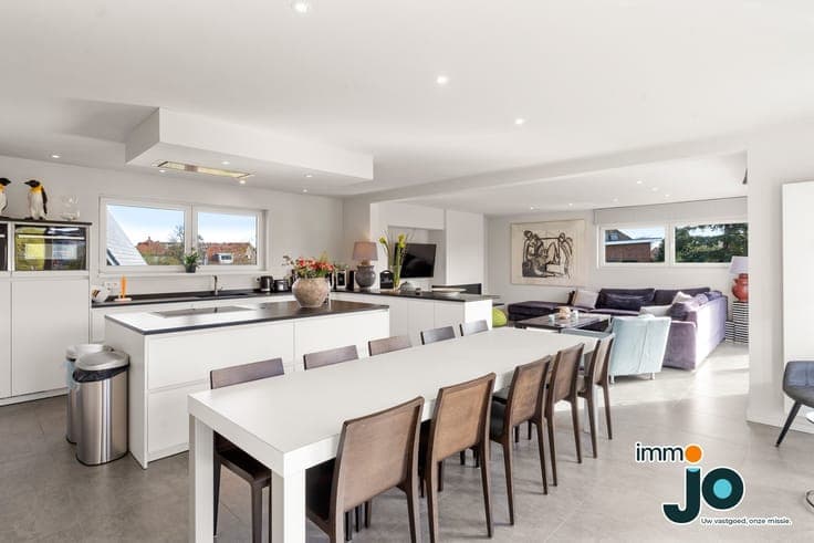 Exclusive property close to the sea in Bredene – a unique...