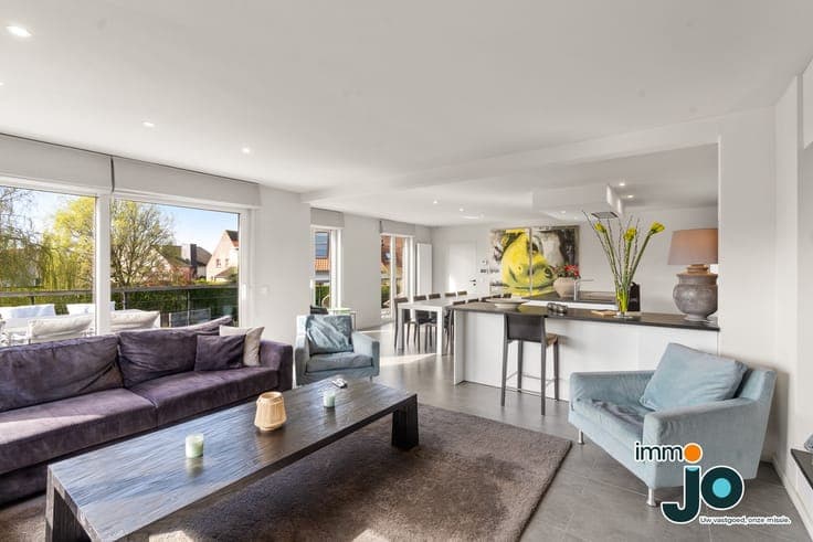 Exclusive property close to the sea in Bredene – a unique...