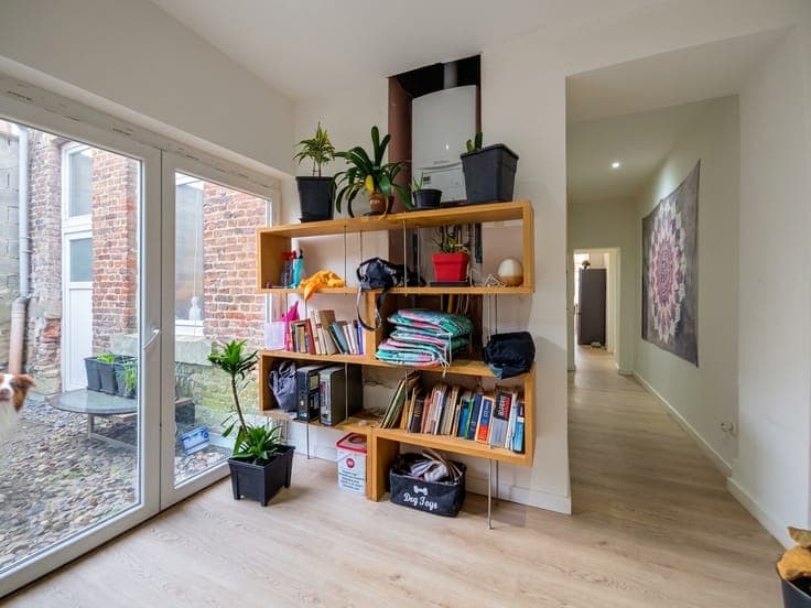 Investment property in Dison