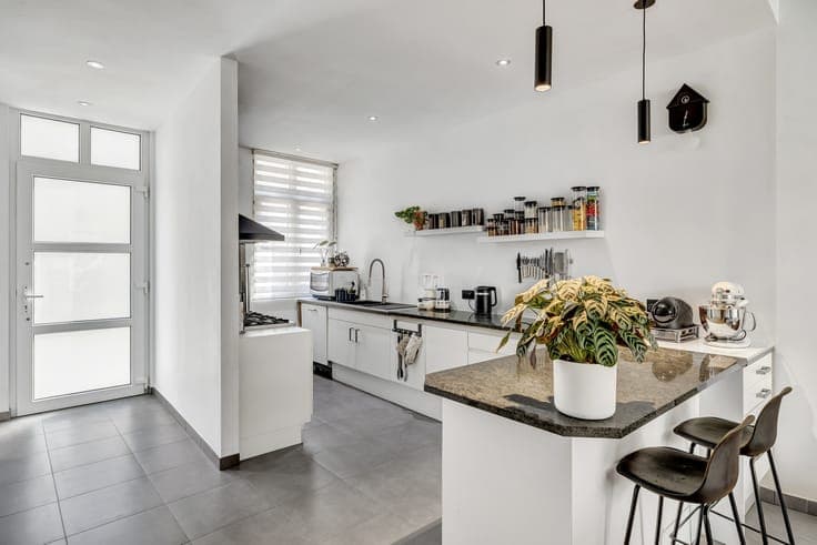 Move-in-ready home with 3 bedrooms in a prime location