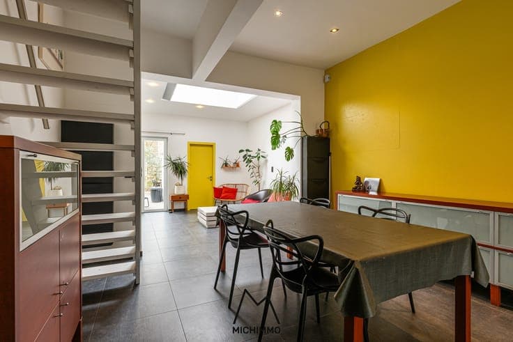 Instapklare woning met drie slaapkamers in het centrum va...