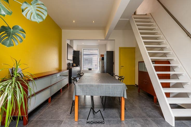 Instapklare woning met drie slaapkamers in het centrum va...