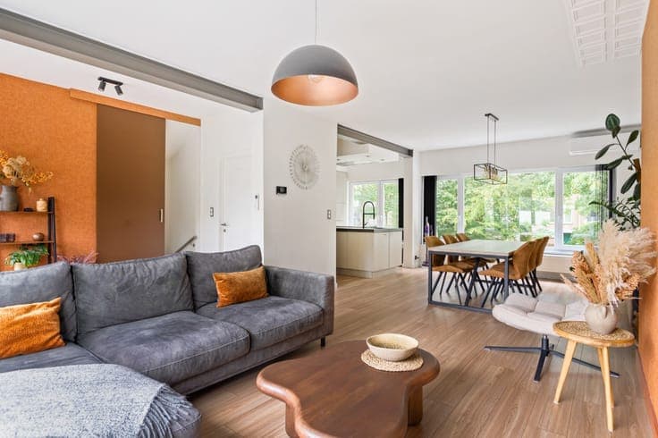 Instapklare bel-etage met 2 slpk, garage én gezellige tuin