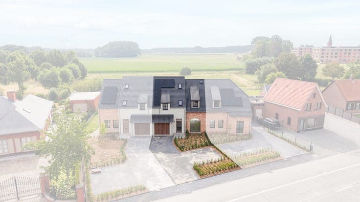 **Prachtige woning te koop in Kruishoutem – een unieke ka...