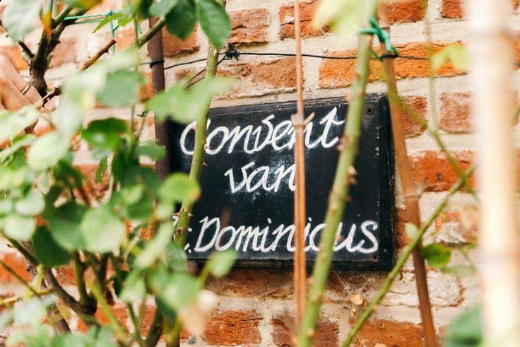 Charming home in Groot Begijnhof with lovely garden