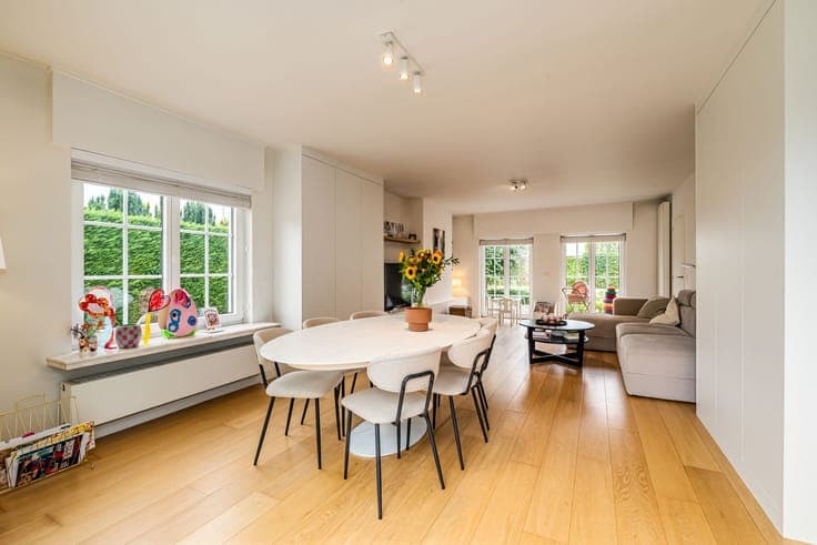 Bright villa with beautiful garden in peaceful setting