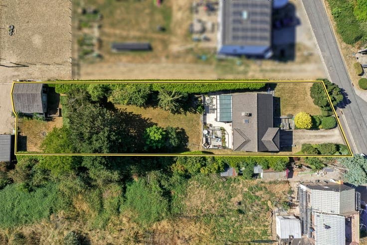 3 Bedroom ville, garage and garden in Bergiliers