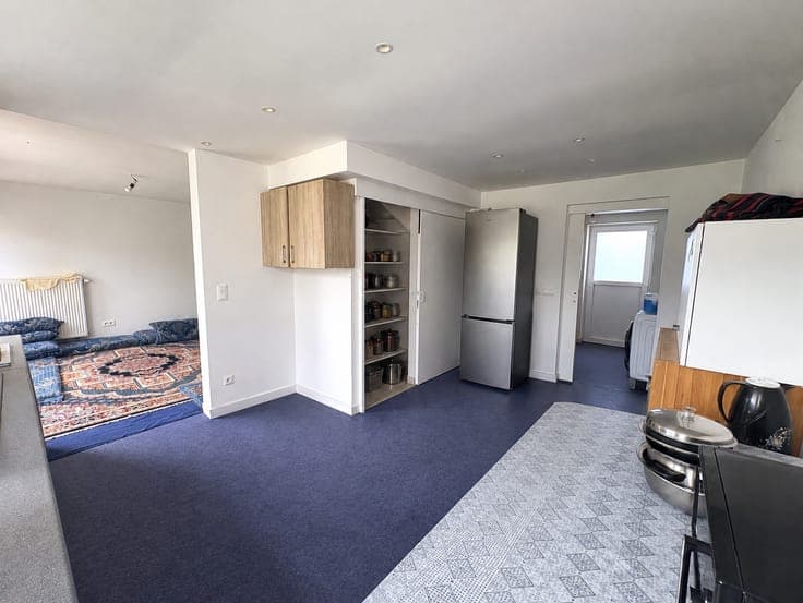Ruime woning te koop op een perceel van 604 m² in Rollege...