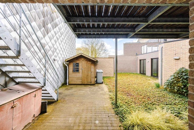 Multifunctionele eigendom met kantoor en woonst op toplocati