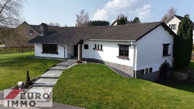 Sale - Bungalow Sankt Vith - 460,000 €