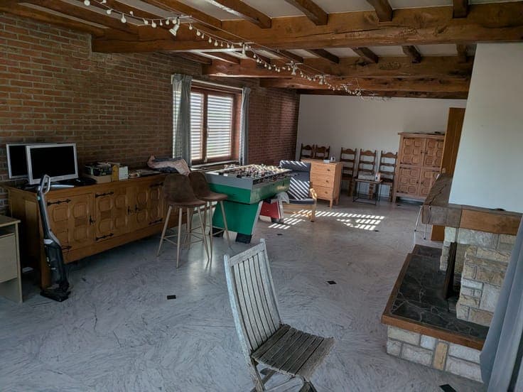 Bungalow in Overijse 671m² of land overlooking green area.