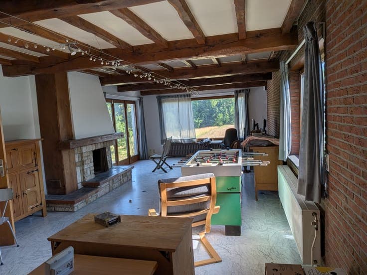 Bungalow in Overijse 671m² of land overlooking green area.