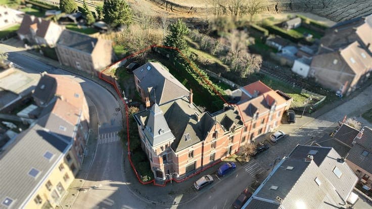 Superbe propriété de 22 chambres avec jardin
