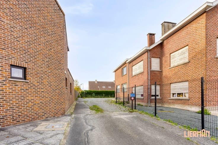 Investment property in Ninove Meerbeke