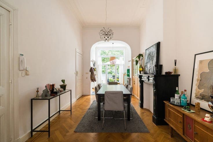 Single-family home near the Cinquantenaire