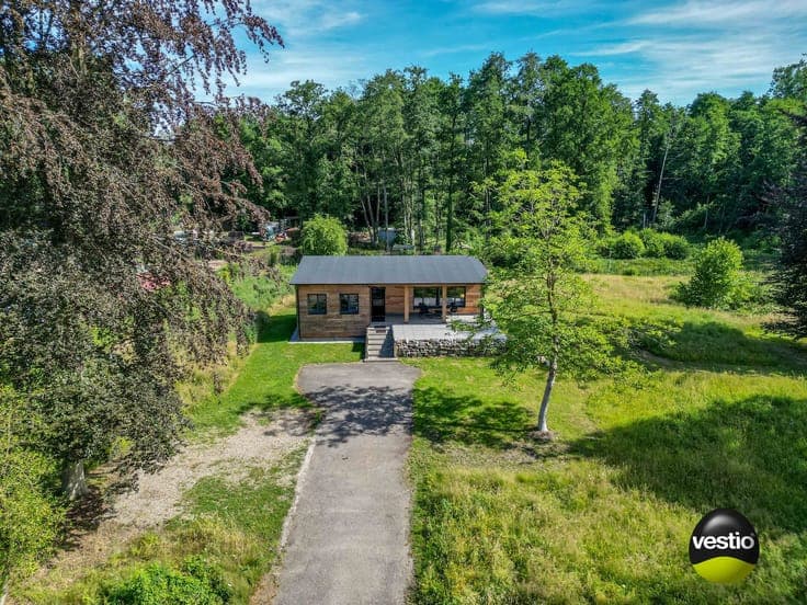 PRACHTIG GELEGEN VAKANTIEWONING OP 56 ARE