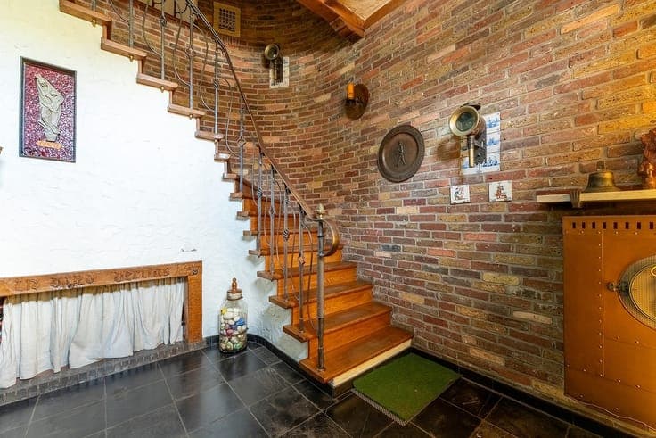 Uitzonderlijke gezinswoning (275m²) met ruim atelier, zon...