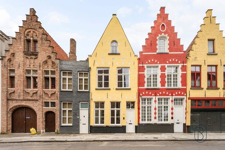 Charmant gerenoveerde stadswoning met 3 slk en stadstuin!