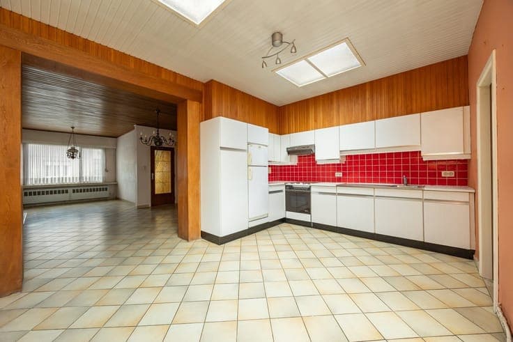 karaktervolle 3-slaapkamerwoning met grote zolder, diepe tui
