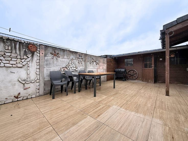 đĄ Maison rĂ©novĂ©e Ă Herstal, 2 chs avec terrasse, PEB D âïž
