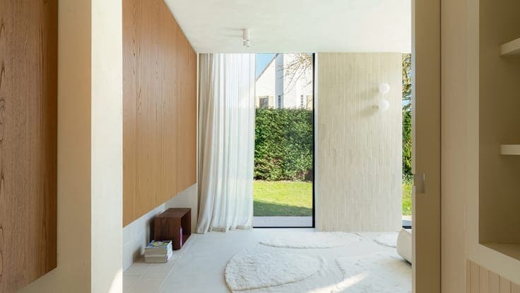 Renovated villa in quiet residential neighbourhood